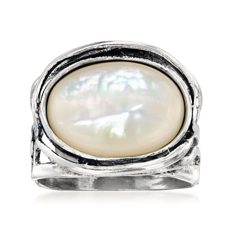 Mother-of-Pearl Ring in Sterling Silver image number 0