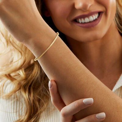Italian 10kt Yellow Gold Ribbed Bangle Bracelet