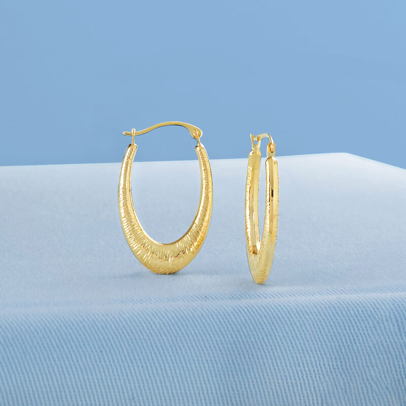 14kt Yellow Gold Oval Hoop Earrings. 1&quot; image number 2
