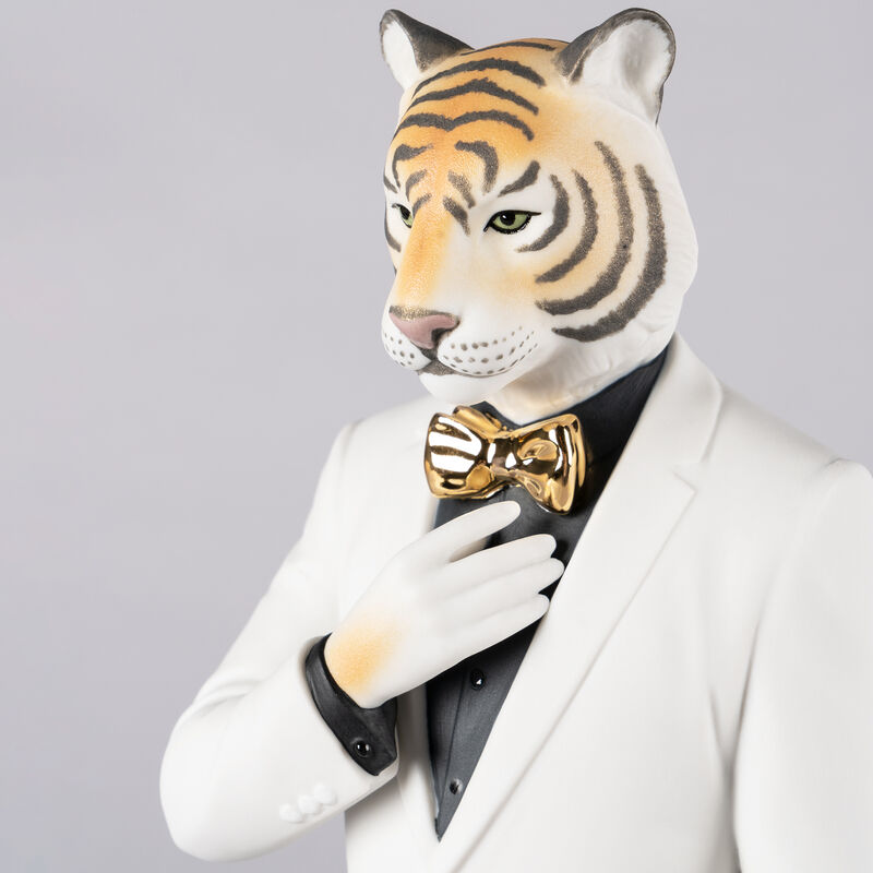 Lladro &quot;Tiger Man&quot; Porcelain Figurine image number 1