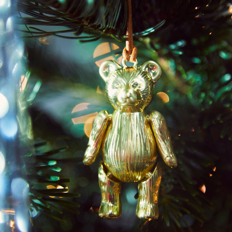 Waterford Crystal 2024 Annual Teddy Bear Ornament image number 3