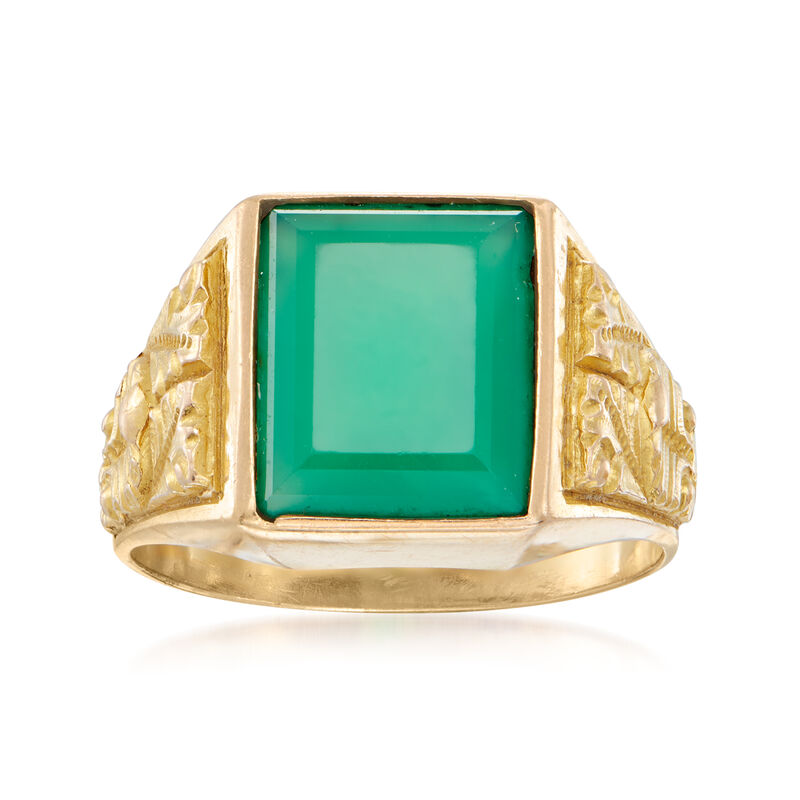C. 1970 Vintage Chrysoprase Ring in 18kt Yellow Gold image number 0