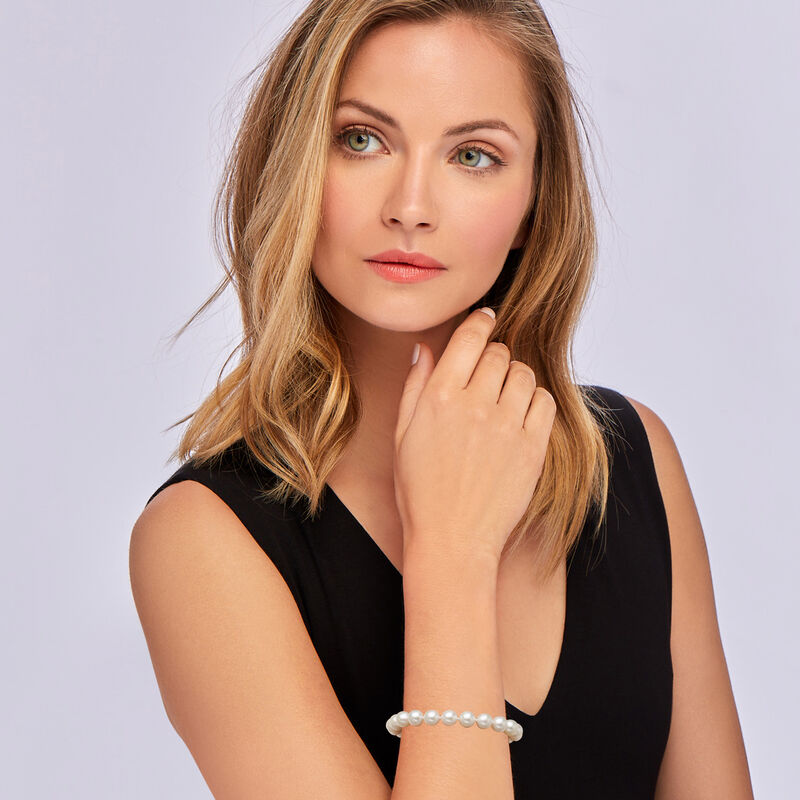 8-8.5mm Cultured Akoya Pearl Bracelet with 18kt Yellow Gold image number 1