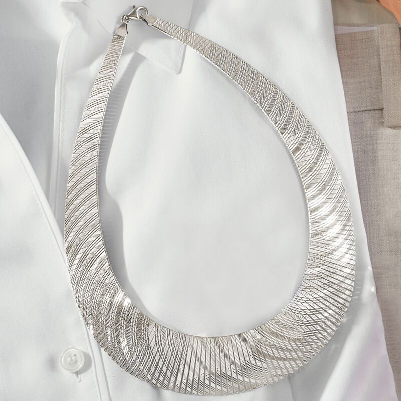 Italian Sterling Silver Diamond-Cut Cleopatra Necklace image number 2