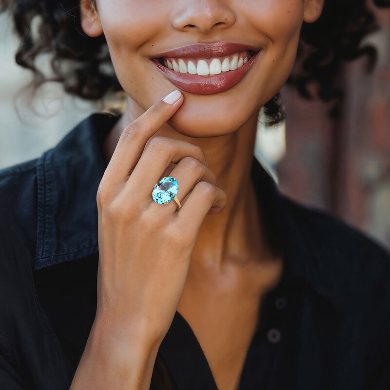 20.00 Carat Sky Blue Topaz Cocktail Ring with Diamonds in 14kt Yellow Gold image number 1