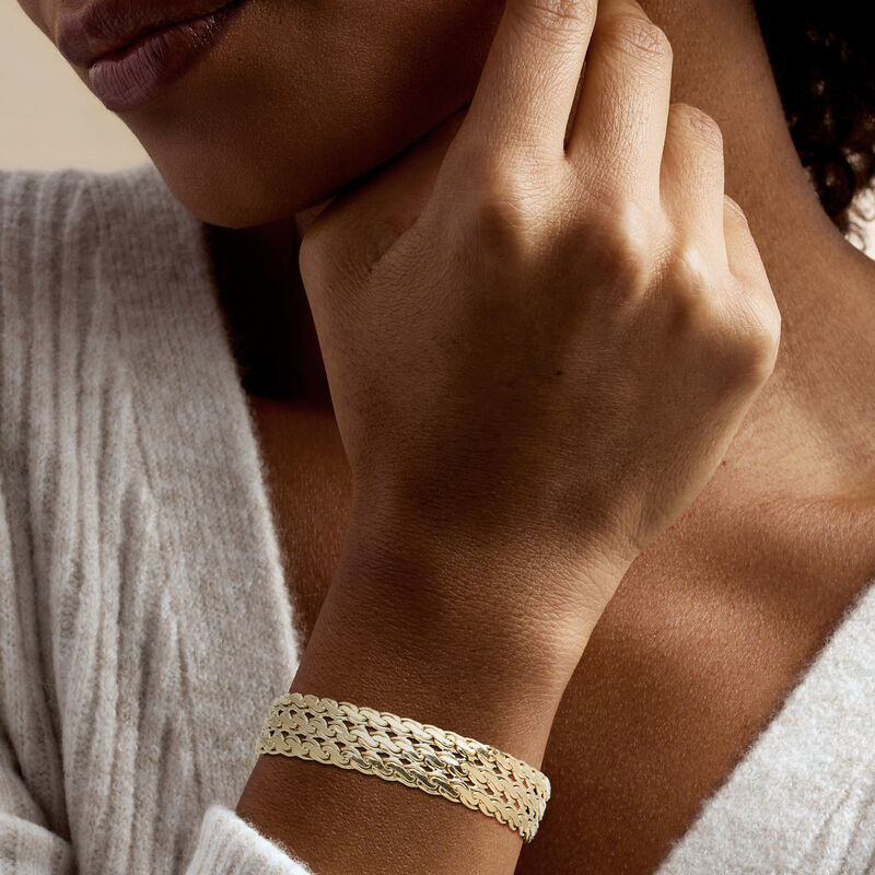 14kt Yellow Gold Three-Row Serpentine-Link Bracelet image number 1