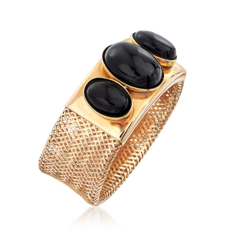 Italian Black Onyx Three-Stone Mesh Ring in 14kt Gold image number 2