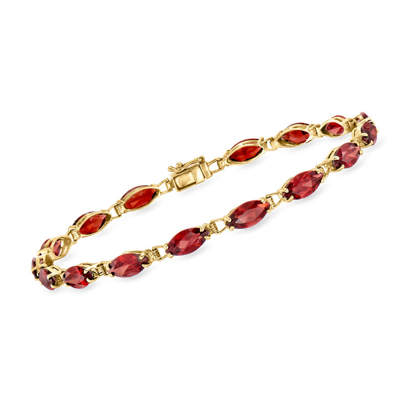C. 1990 Vintage 10.40 ct. t.w. Garnet Bracelet in 14kt Yellow Gold image number 0