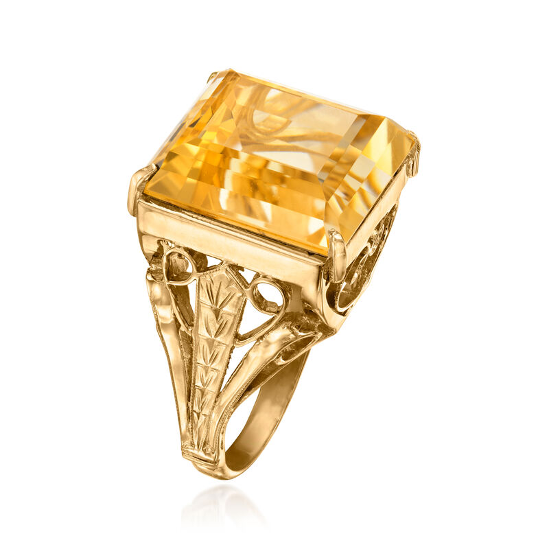 C. 1980 Vintage 14.50 Carat Citrine Ring in 18kt Yellow Gold