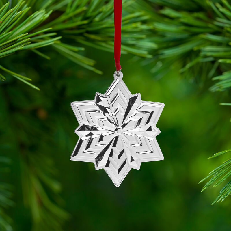Gorham 2022 Annual Sterling Silver Snowflake Ornament - 53rd Edition image number 3
