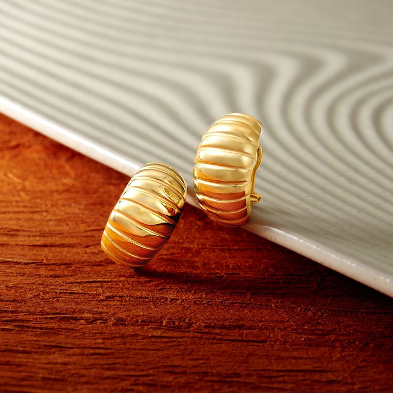 Italian 18kt Yellow Gold Ribbed Earrings image number 4