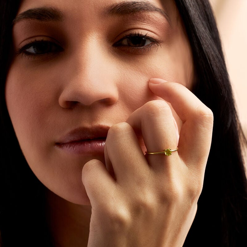 .20 Carat Peridot Ring in 14kt Yellow Gold image number 3