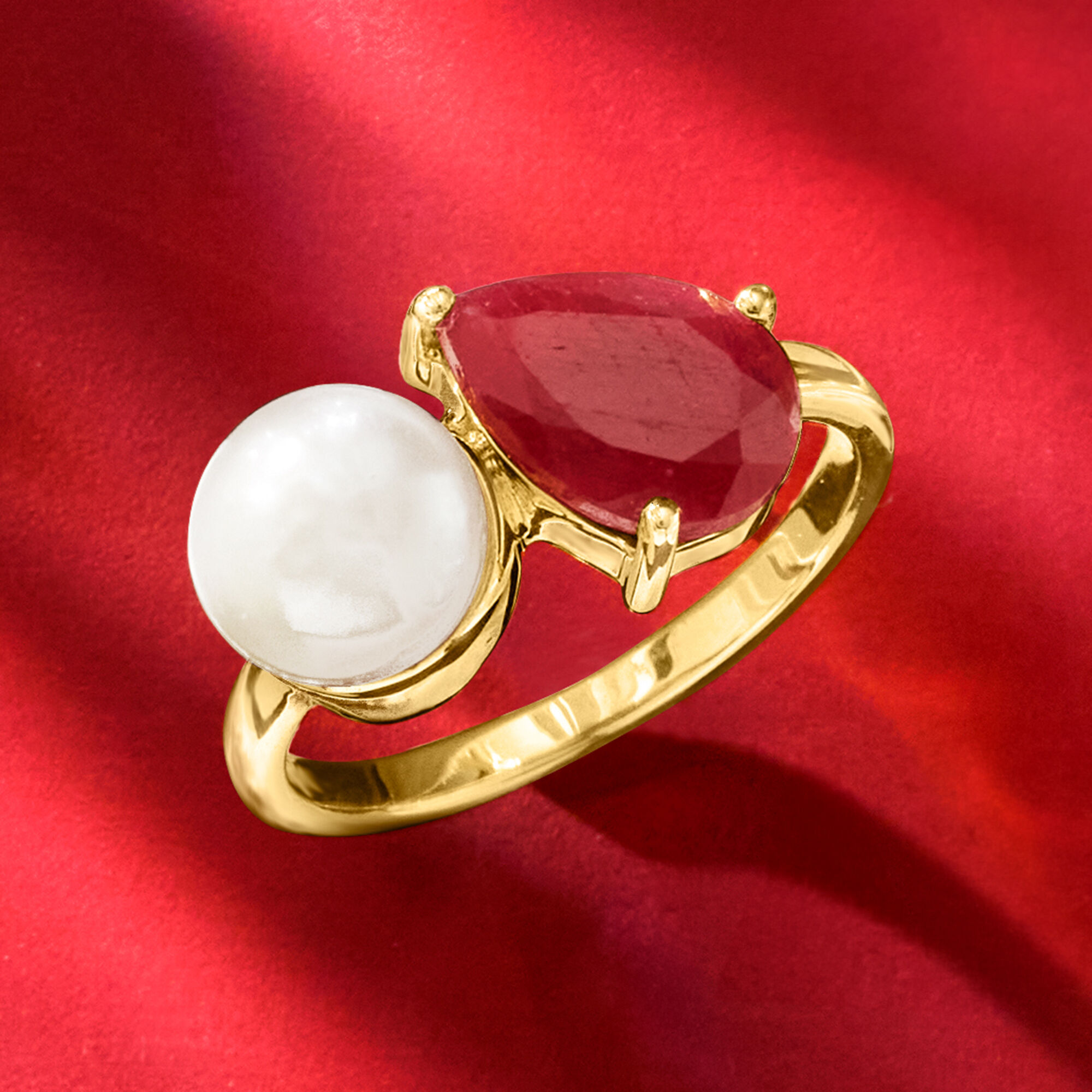 7.5-8mm Cultured Pearl and 3.00 Carat Ruby Toi et Moi Ring in 18kt