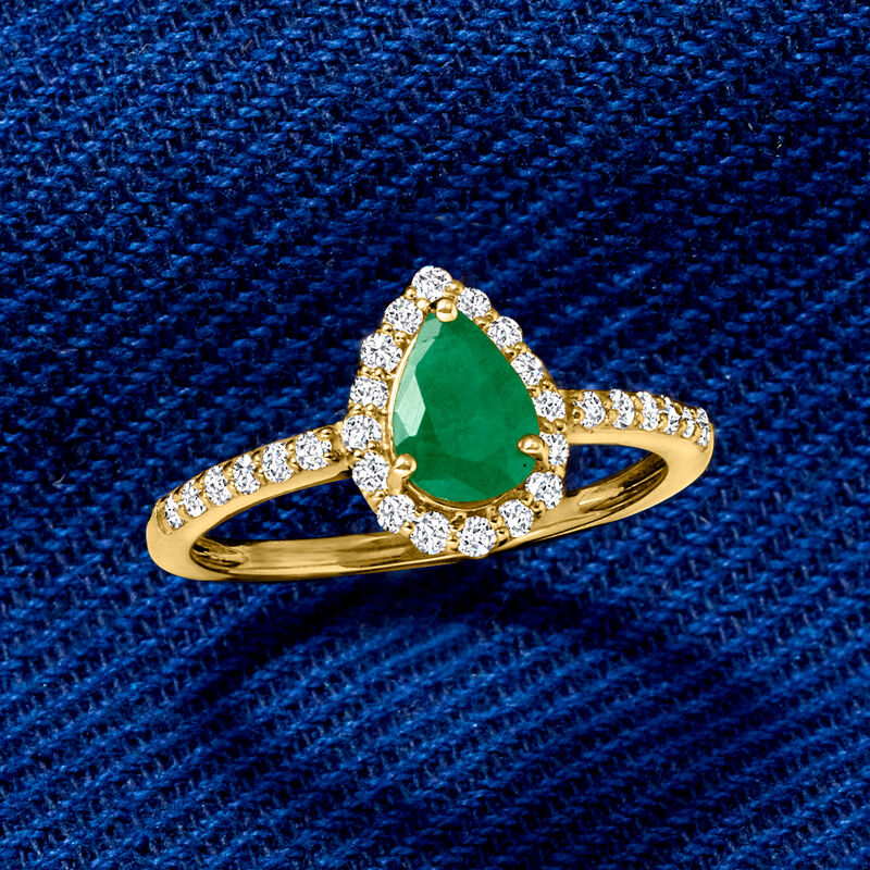 .80 Carat Emerald and .25 ct. t.w. Diamond Ring in 18kt Gold image number 3