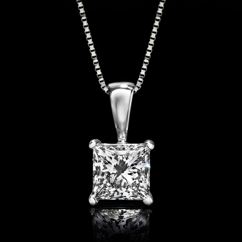 1.00 Carat Princess-Cut Lab-Grown Diamond Pendant Necklace in 14kt White Gold. 18&quot; image number 2