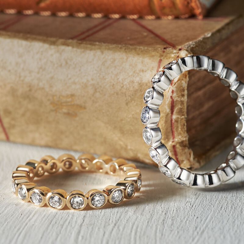 1.00 ct. t.w. Bezel-Set Diamond Eternity Band in 14kt White Gold image number 4