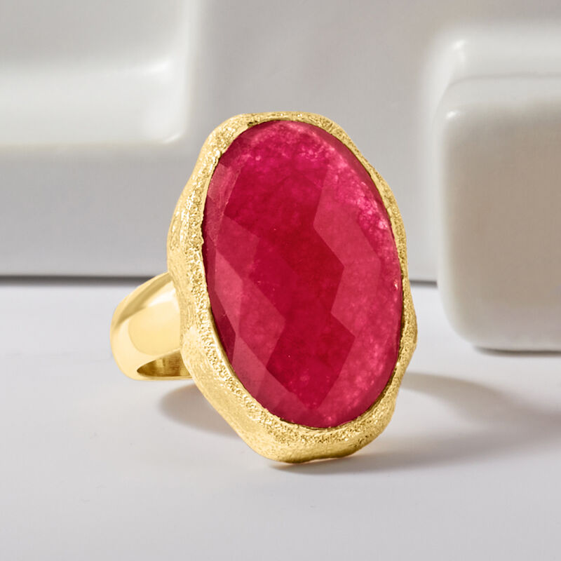 25.00 Carat Pink Quartz Ring in 18kt Gold Over Sterling image number 3