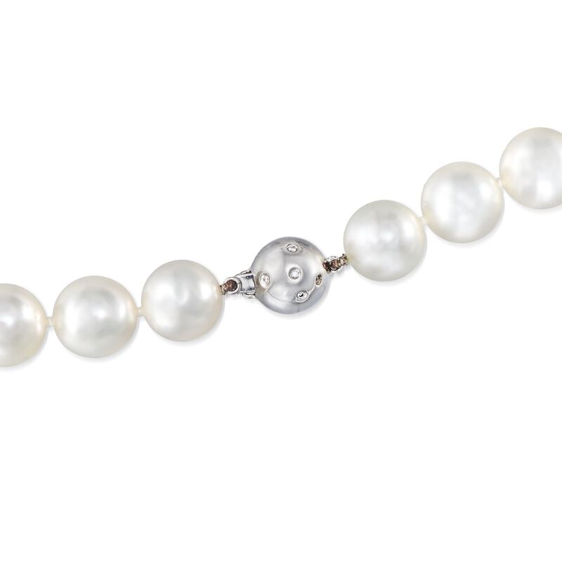 11-14mm Cultured South Sea Pearl Necklace with Diamond Accents and 14kt White Gold. 18&quot; image number 2
