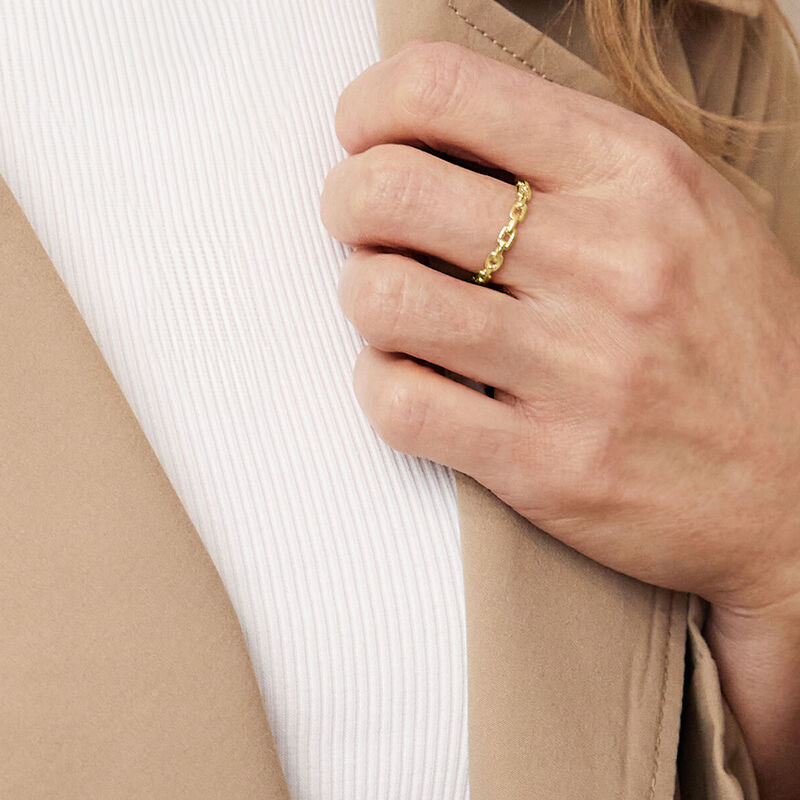 10kt Yellow Gold Paper Clip Link Ring. Size 6