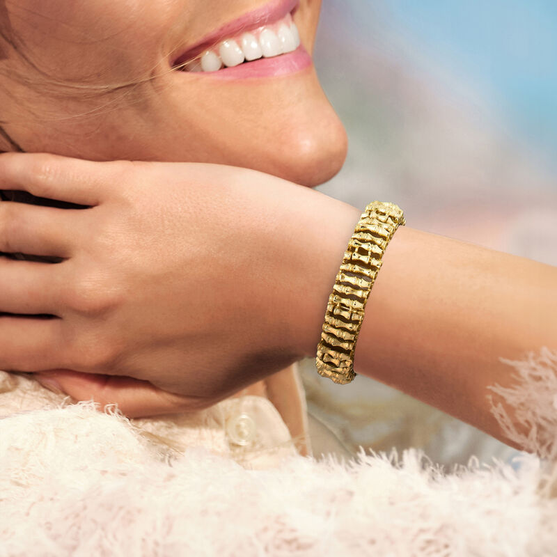 C. 1980 Vintage 18kt Yellow Gold Bamboo-Style Bracelet. 7&quot; image number 1