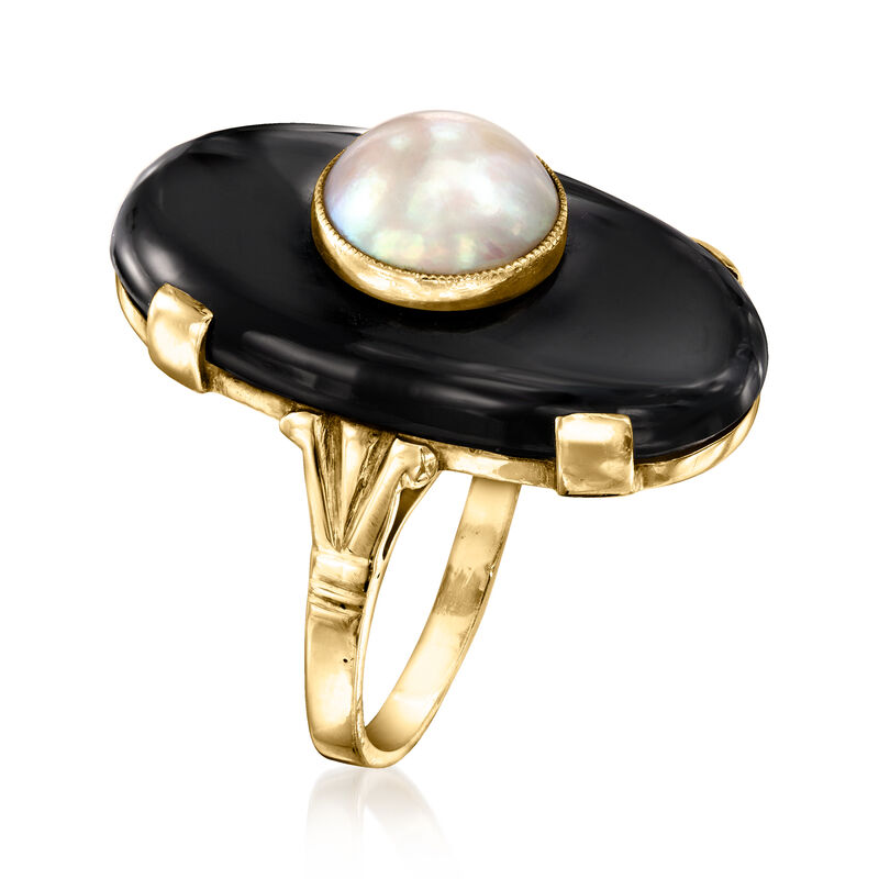 C. 1980 Vintage Onyx and 7.5mm Cultured Pearl Ring in 14kt Yellow Gold. Size 5 image number 2