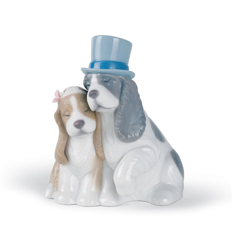 Nao &quot;Together Forever&quot; Porcelain Figurine image number 0