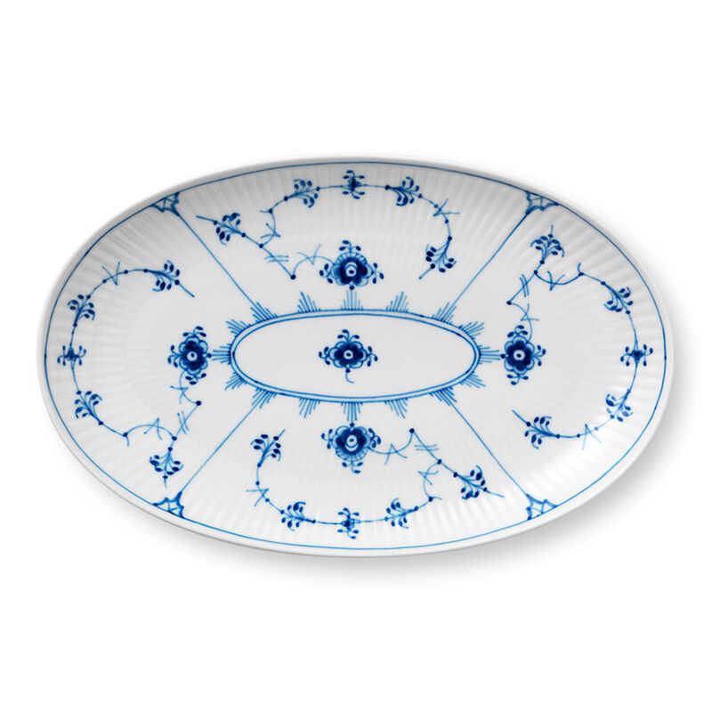 Royal Copenhagen &quot;Blue Fluted Plain&quot; Porcelain Dinnerware image number 1