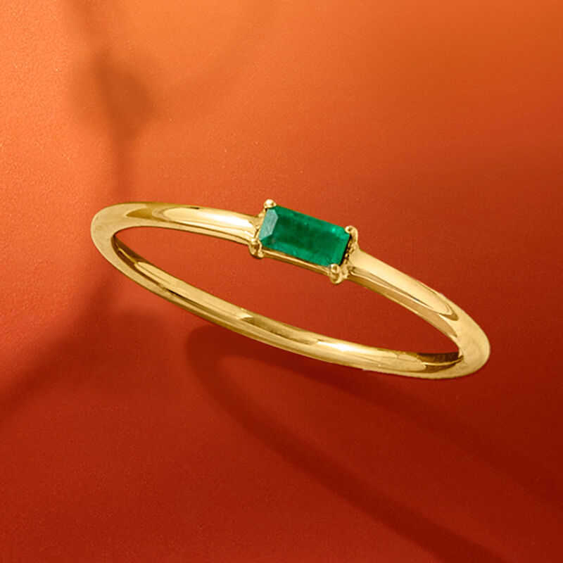 .10 Carat Emerald Ring in 14kt Yellow Gold. Size 6 image number 2