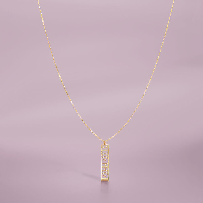 14kt Yellow Gold Personalized Roman Numeral Date Pendant Necklace image number 3