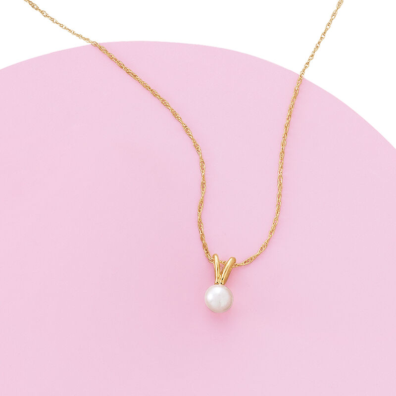 Child's 4mm Cultured Pearl Solitaire Necklace in 14kt Yellow Gold. 15&quot; image number 2