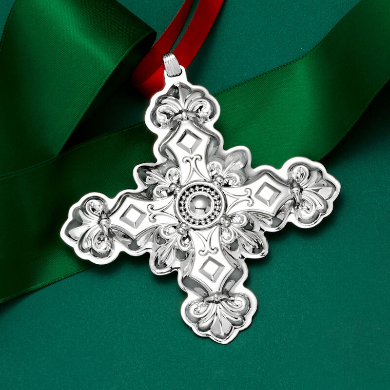 Reed & Barton 2024 Sterling Silver Annual Christmas Cross Ornament - 54th Edition image number 1