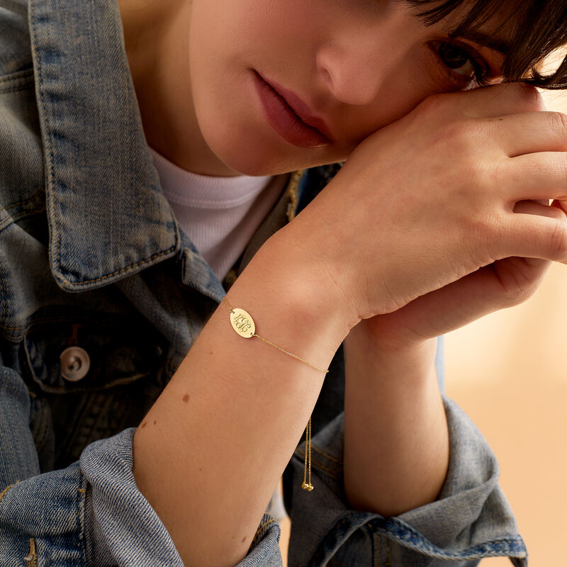 14kt Yellow Gold Personalized Oval Bolo Bracelet image number 3