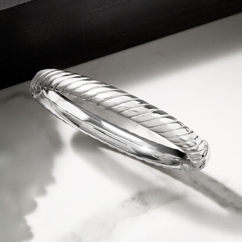 Sterling Silver Spiraled Oval Bangle Bracelet image number 4