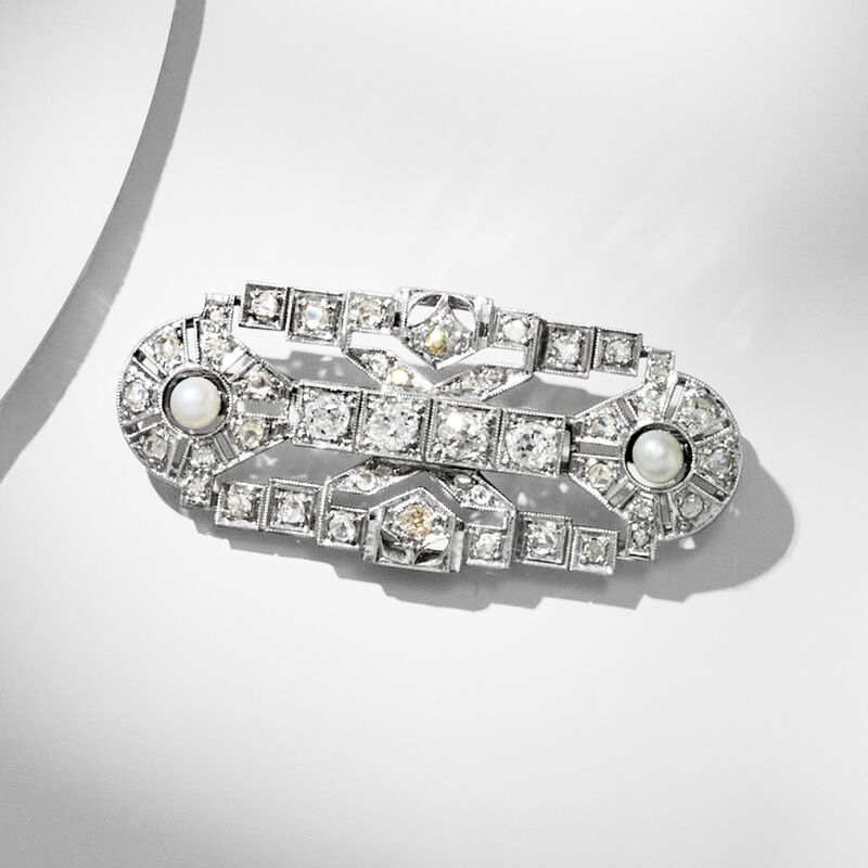 C. 1930 Vintage 3.5mm Cultured Pearl and 1.45 ct. t.w. Brown and White Diamond Pin in 14kt White Gold image number 2