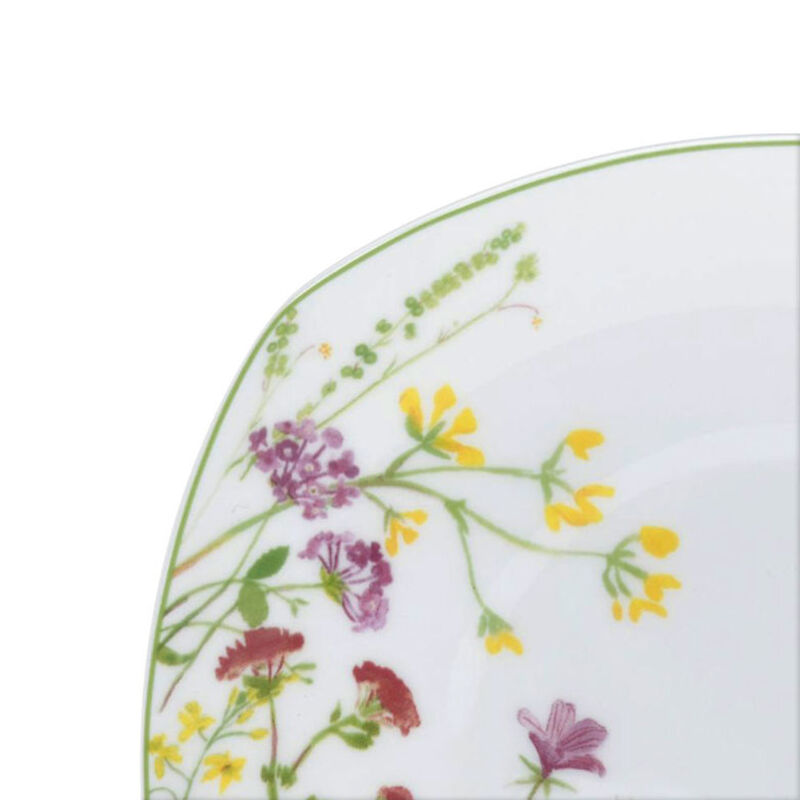 Mikasa "Wildflower Garden" 16-pc. Service for 4 Dinnerware Set image number 3