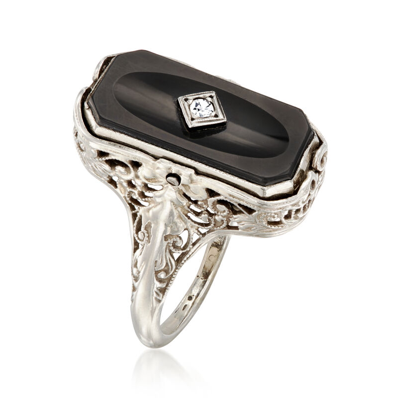 C. 1950 Vintage Diamond-Accented Onyx and Brown Shell Cameo Flip Ring in 14kt White Gold image number 4