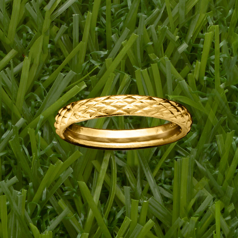 18kt Yellow Gold Quilted Ring image number 5
