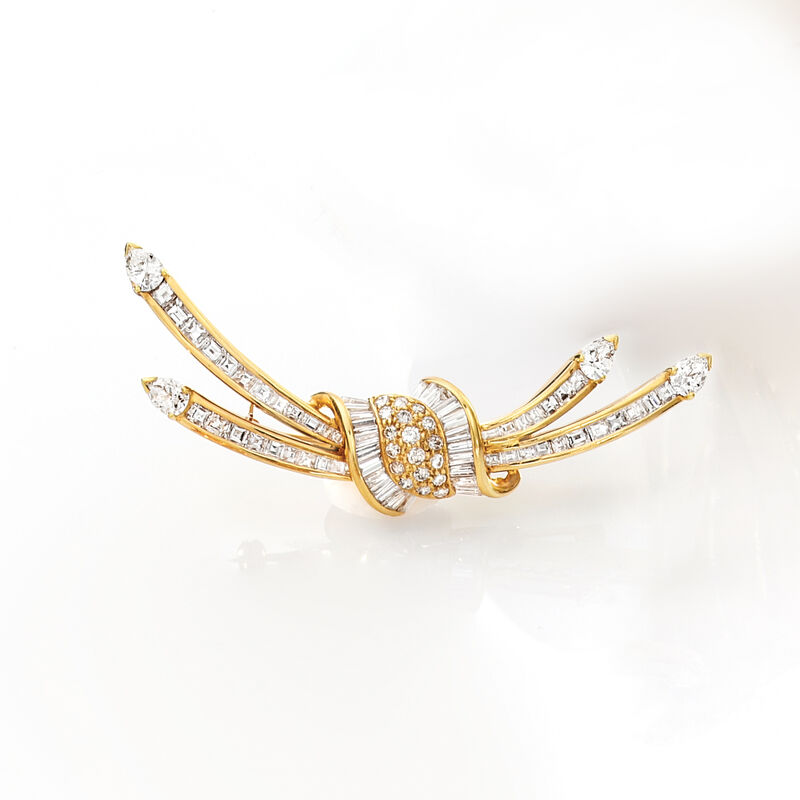 C. 1990 Vintage 4.15 ct. t.w. Diamond Burst Pin in 18kt Yellow Gold image number 2