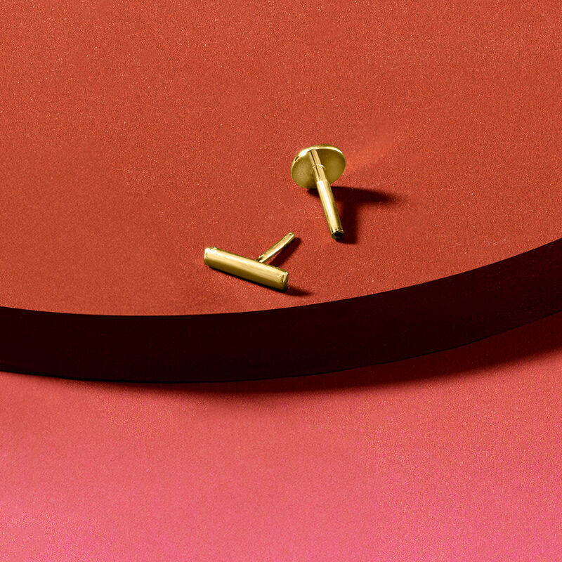 14kt Yellow Gold Bar Single Flat-Back Stud Earring  image number 3