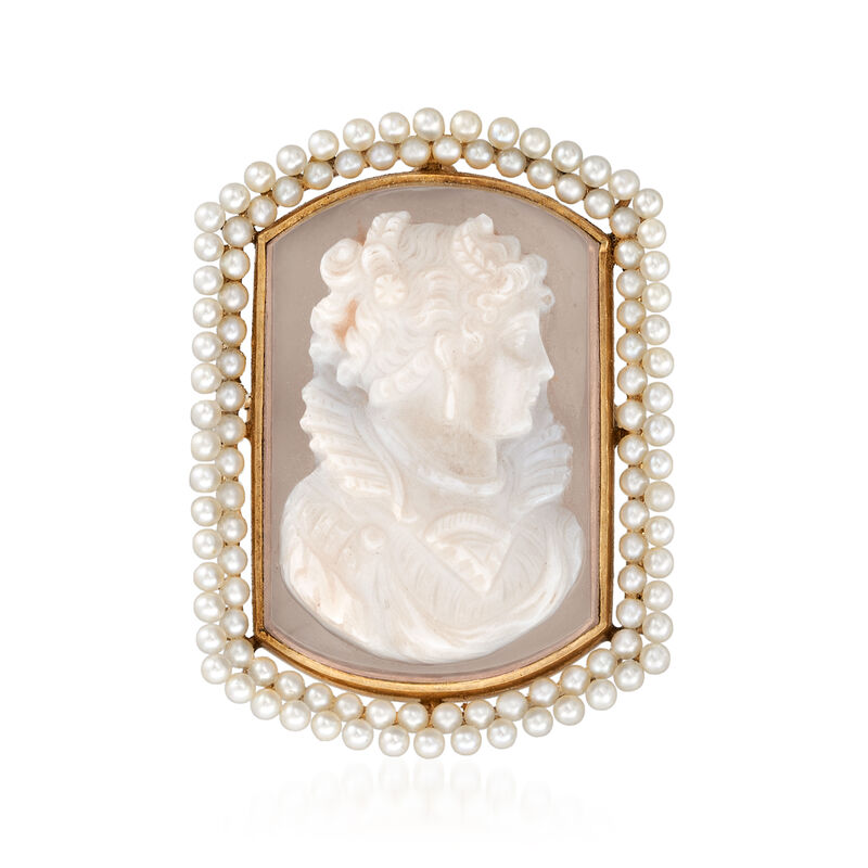 C. 1950 Vintage 2mm Cultured Pearl and White Agate Cameo Pin/Pendant in 14kt Yellow Gold image number 2