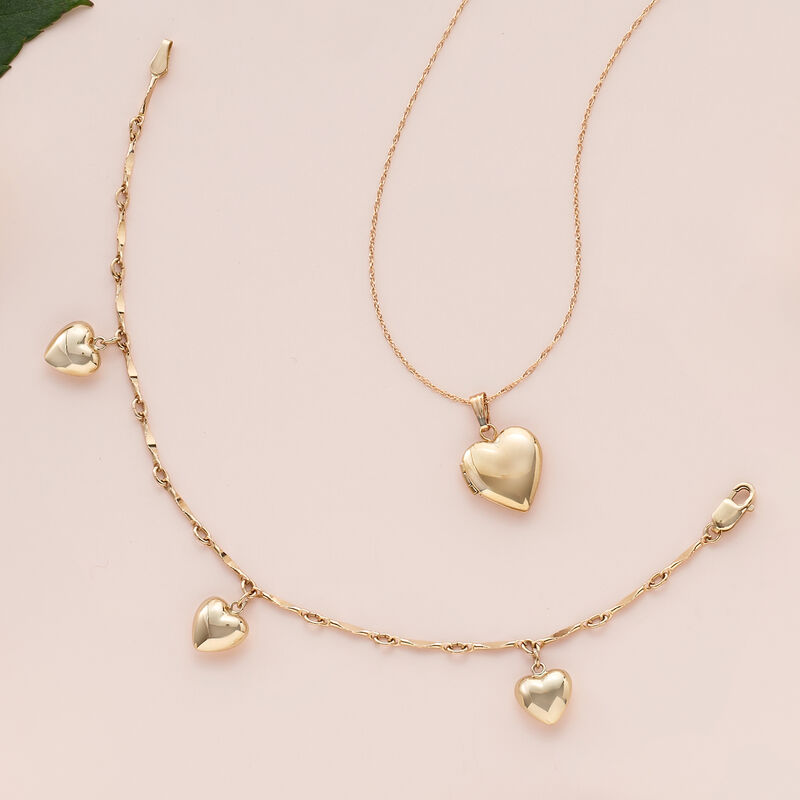 Child's 14kt Yellow Gold Heart Charm Bracelet. 6&quot; image number 2