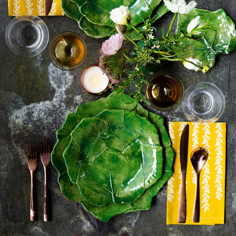 Vietri "Foglia" Green Dinnerware from Italy image number 13