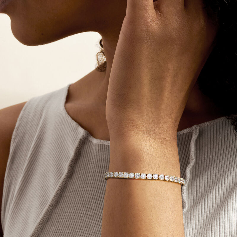 10.00 ct. t.w. Lab-Grown Diamond Tennis Bracelet in 14kt Yellow Gold image number 1