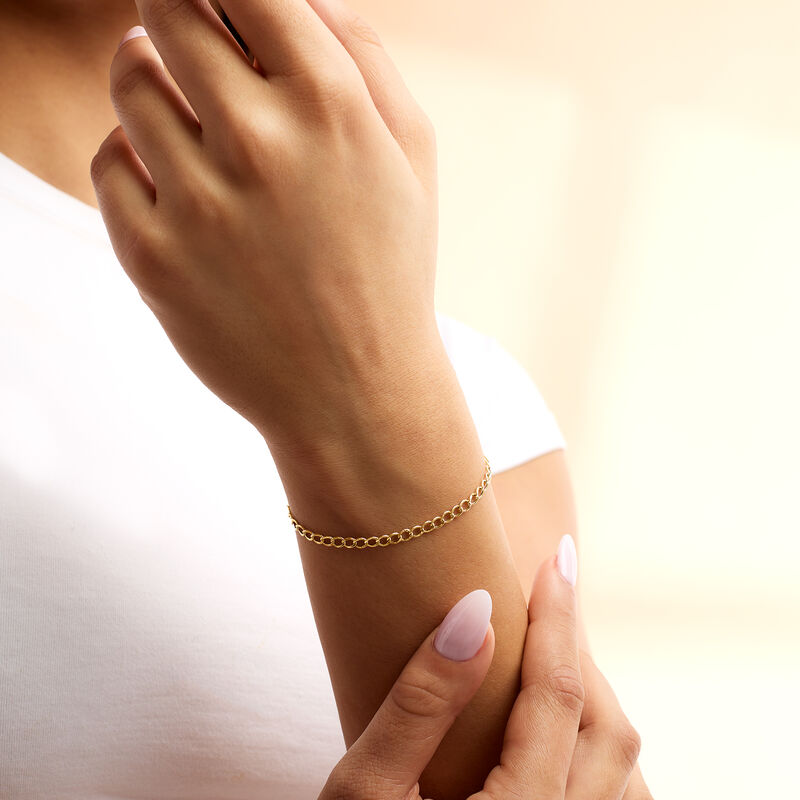 Italian 3mm 14kt Yellow Gold Curb-Link Bracelet. 7&quot; image number 3