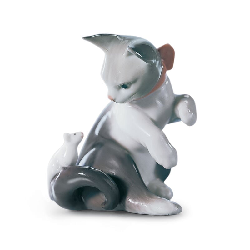 Lladro "Cat and Mouse" Porcelain Figurine image number 0