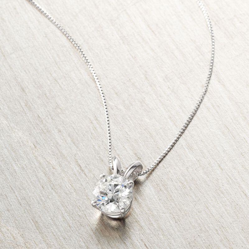 1.00 Carat Diamond Solitaire Necklace in Platinum image number 2