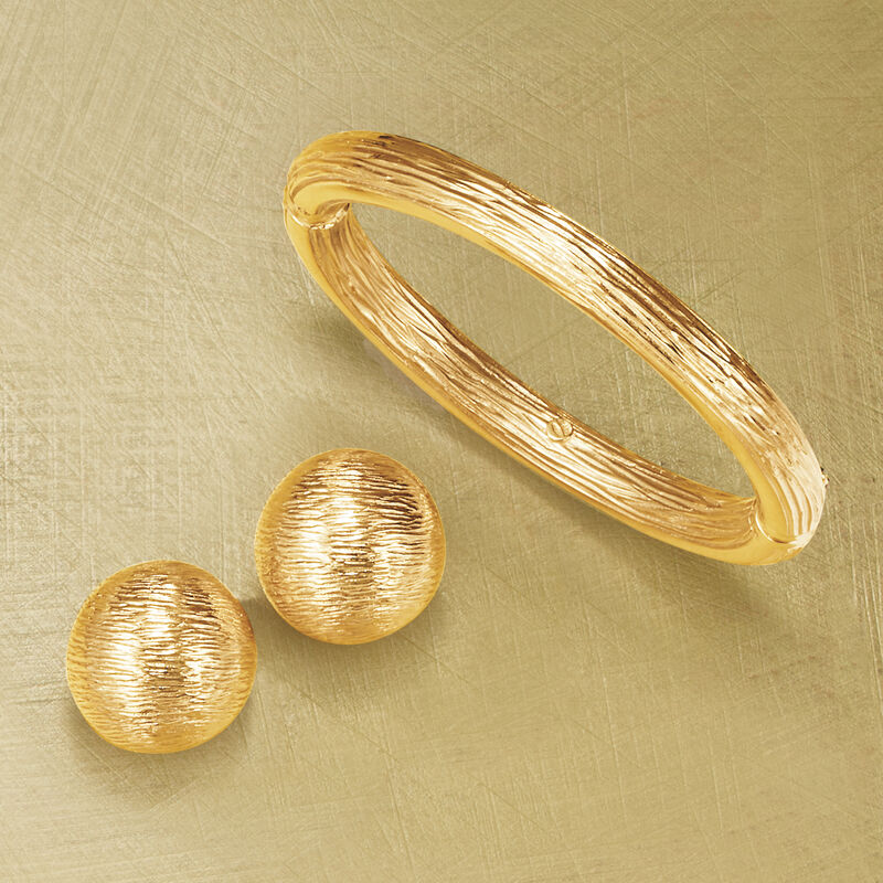 Italian 18kt Yellow Gold Textured and Polished Bangle Bracelet image number 4