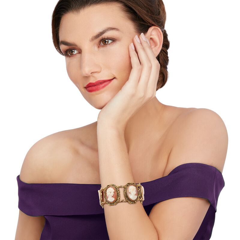 C. 1970 Vintage Pink Shell Multi-Cameo Bracelet in 14kt Yellow Gold. 7.75&quot;  image number 1