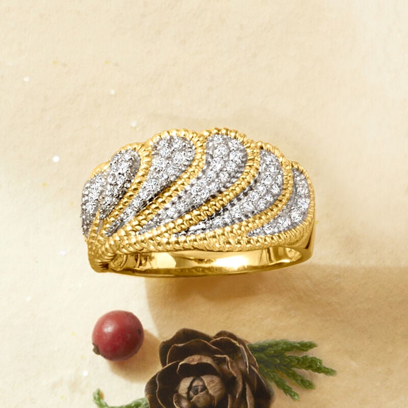 .33 ct. t.w. Diamond Scalloped Ring in 14kt Yellow Gold image number 3