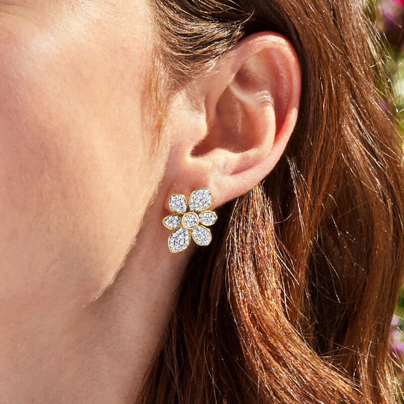 1.50 ct. t.w. Diamond Flower Earrings in 14kt Yellow Gold image number 7
